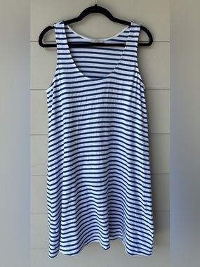 AYR (All Year Round) Blue & White Striped Dress/Cover-Up – Size Medium